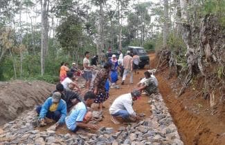 Pengecoran Jalan Utama
